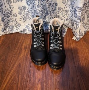 Doc martens black fur trimmed